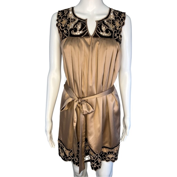 Aryn K Dresses & Skirts - Y2K Aryn K Floral Satin Dress S‎